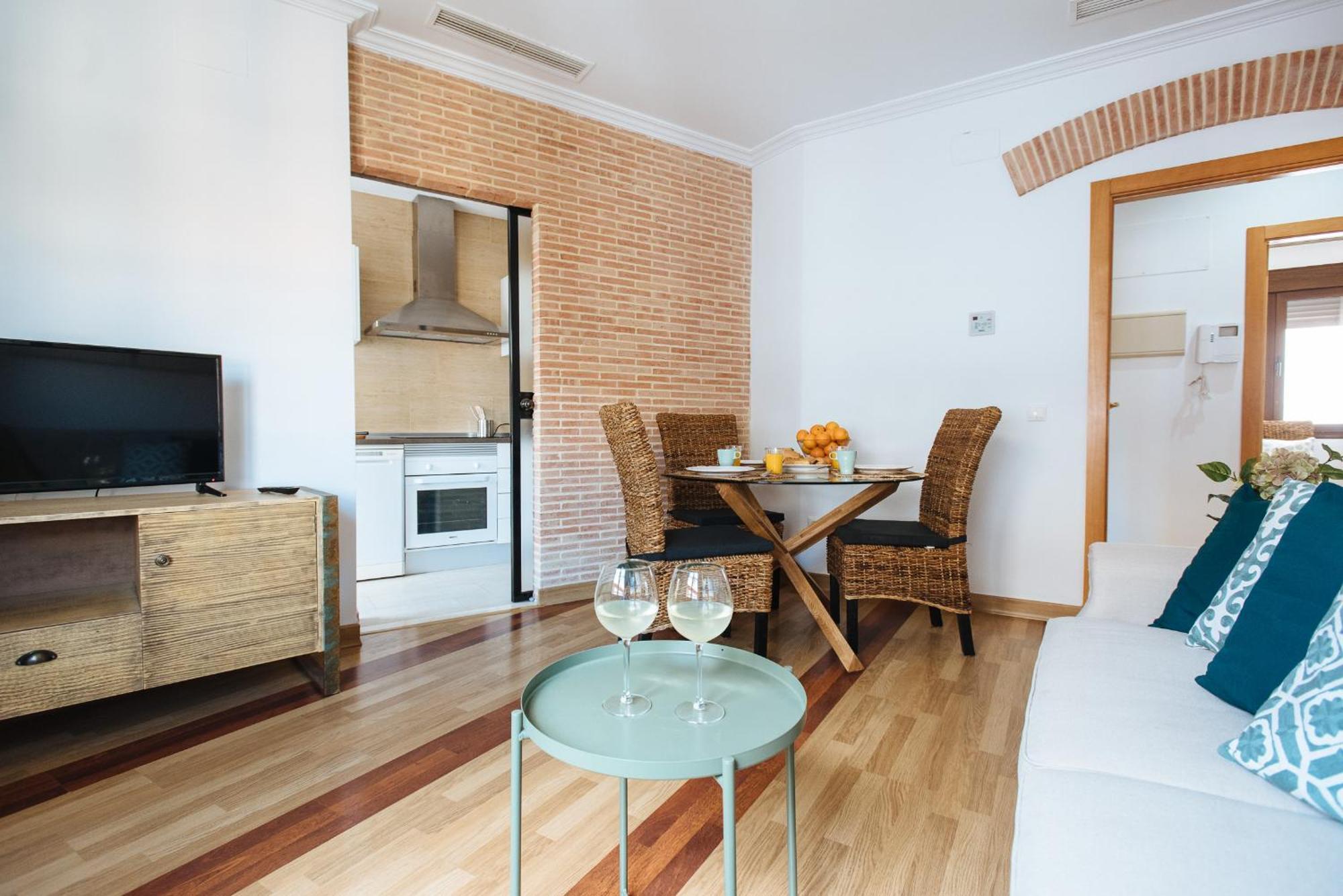Hostly Orfila 3A-3B Exclusive Penthouse-Center-Fibre-Parking Optional Apartment Sevilla Bagian luar foto