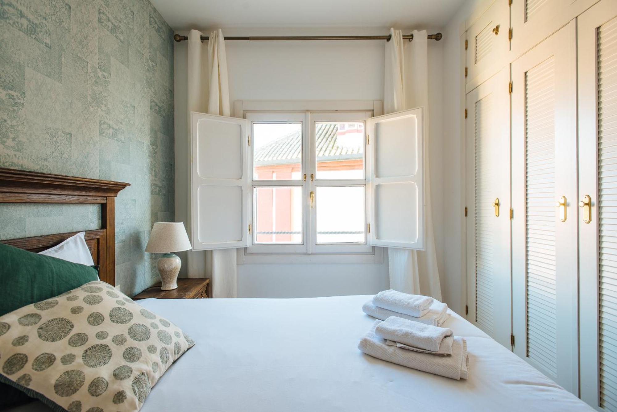Hostly Orfila 3A-3B Exclusive Penthouse-Center-Fibre-Parking Optional Apartment Sevilla Bagian luar foto