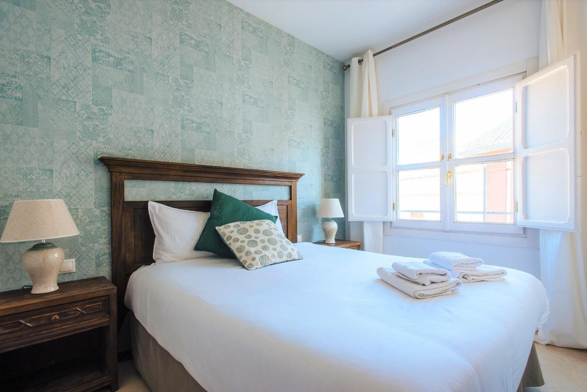 Hostly Orfila 3A-3B Exclusive Penthouse-Center-Fibre-Parking Optional Apartment Sevilla Bagian luar foto